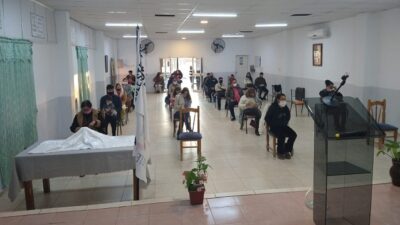 Argentina reabre los templos