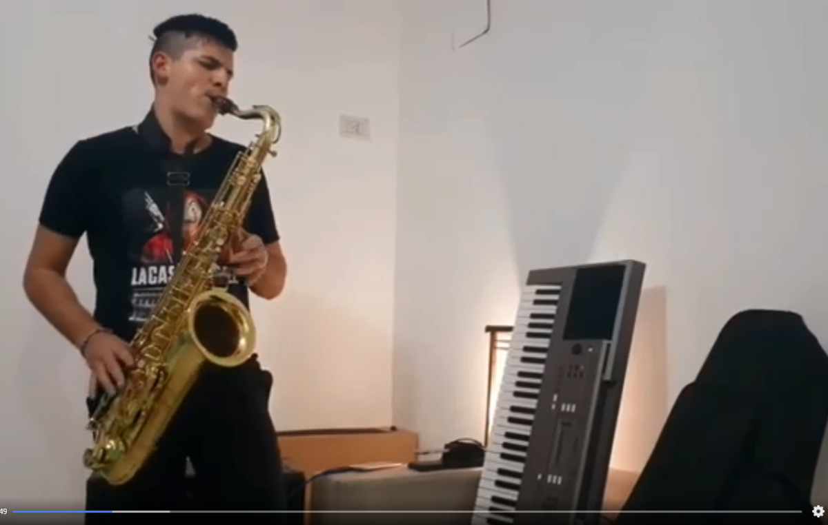 Ezequiel Flores, nos sigue deleitando con su Saxofón