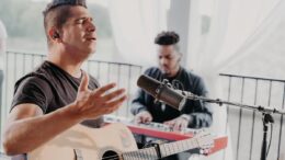 «Anclado a tus promesas – Íntimo» de Daniel Calveti