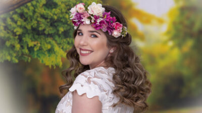 Elizabeth Sánchez nos presenta su primer y tan esperado álbum “Nace Una Esperanza.”