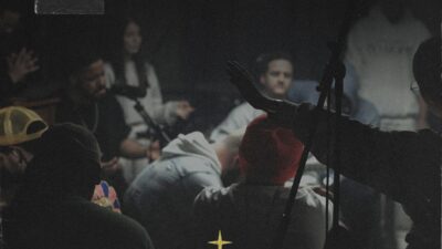 La banda Living lanza el EP «aquí, amén.»,