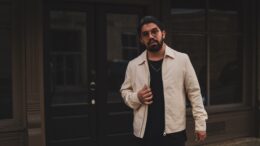 Alex Sonar proclama el evangelio en «Vivo estoy», su nuevo sencillo