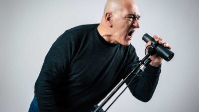 Mike Rock lanza su primer sencillo, “Identidad”, como parte de su carrera solista