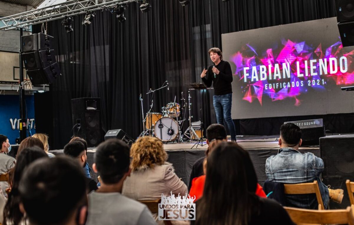 Se desarrolló una nueva edición del «Congreso Edificados»