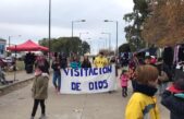 Evangelismo y escuelita de niños en las calles de Olavarría. 