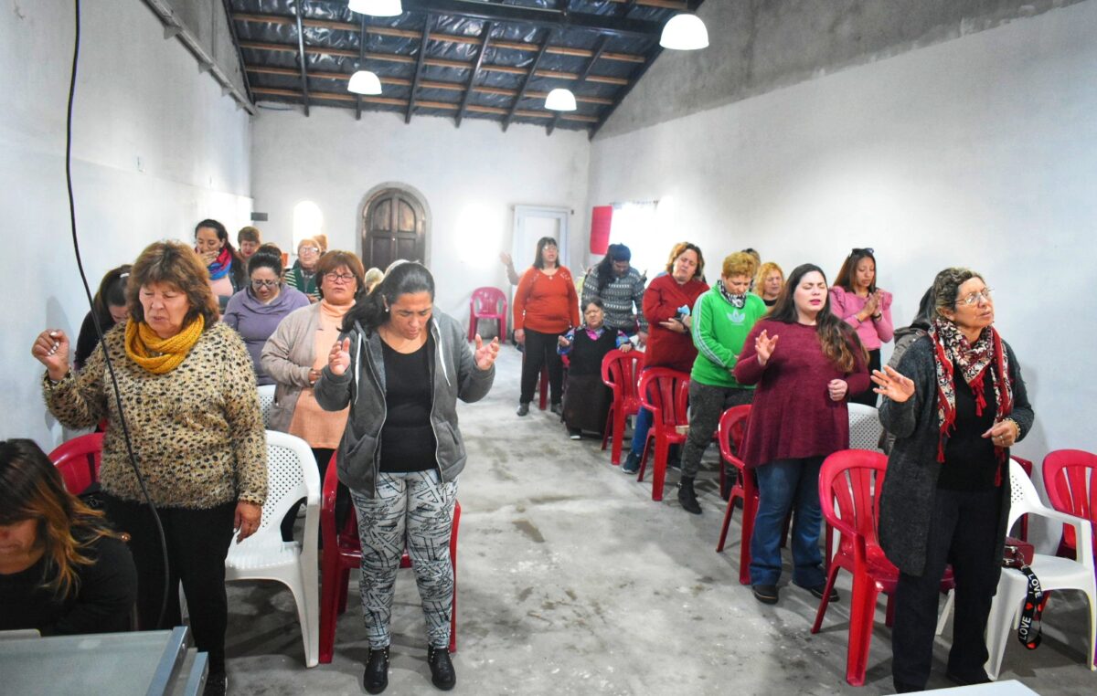 Comienzo del mes con un tiempo de Oración e intercesión