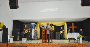 Cuatro Días de Celebración: La Iglesia Centro Familiar Cristiano Festeja Sus 50 Años