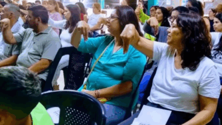 Evangelismo en señas: Iglesia rompe barreras