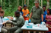 Médicos cristianos llevan ayuda a la Amazonía