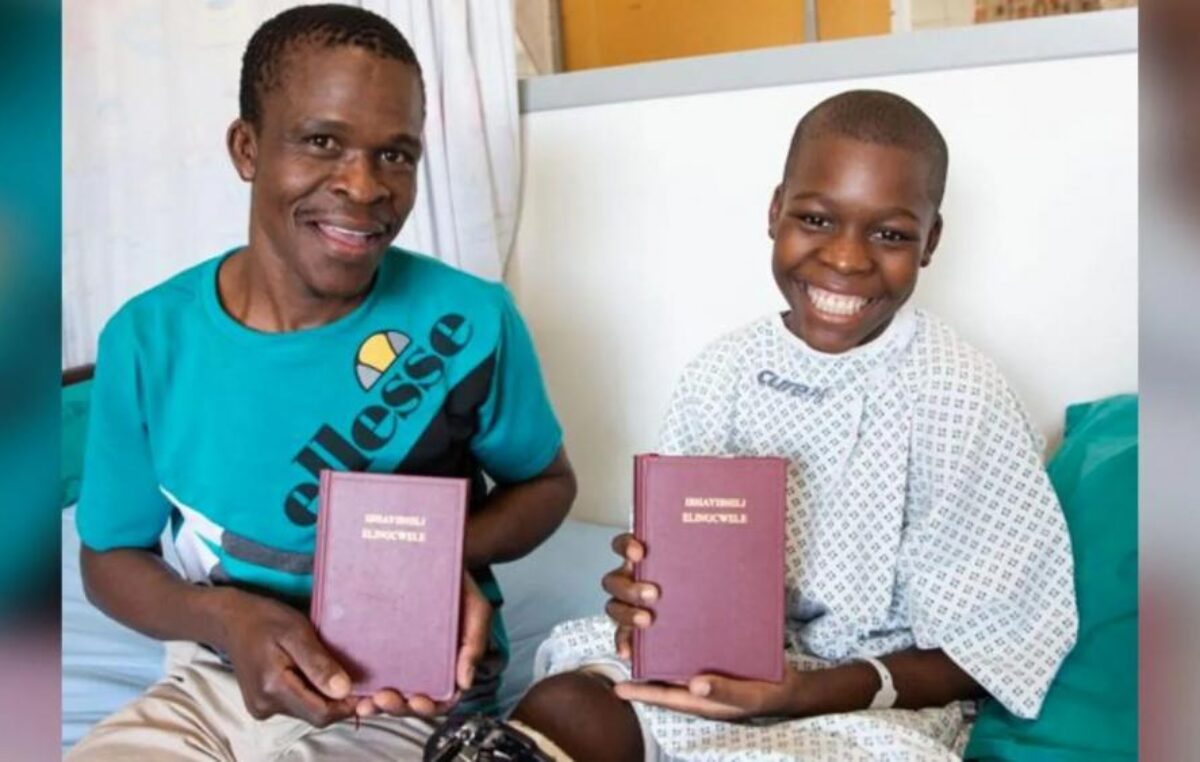 Entregan mas de 80.000 Biblias en hospitales especializados