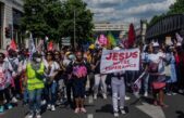 Más de 50 mil cristianos se reunieron en Francia